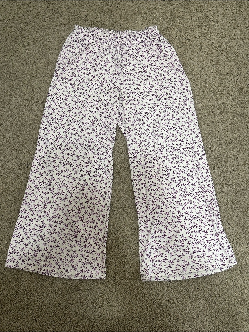aerie White Pajama Pants with Purple Floral Print